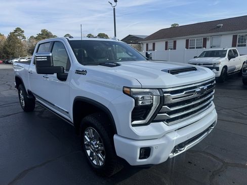 New 2026 Chevrolet Silverado 3500 High Country w/ High Country Premium Package image 15