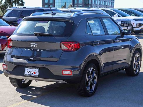New 2026 Hyundai Venue SEL image 6