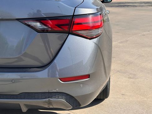 Used 2025 Nissan Sentra SV image 13