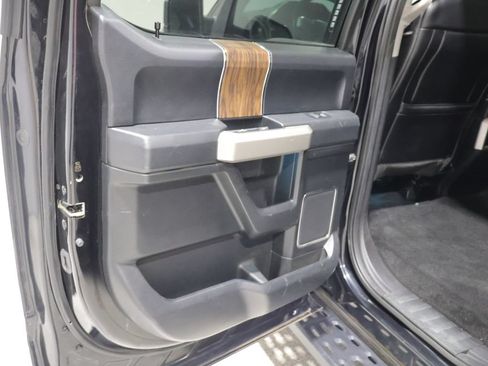 Used 2018 Ford F150 Lariat AWD/4WD image 17