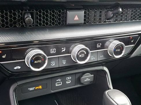 Certified 2024 Honda CR-V EX-L image 17