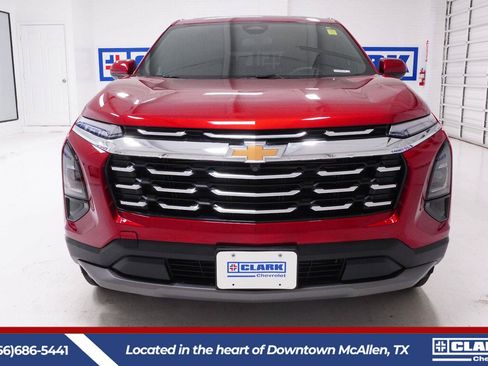 Used 2026 Chevrolet Equinox LT w/ LPO, Floor Liner Package FWD image 2