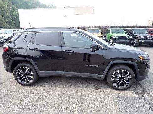 Certified 2023 Jeep Compass Limited AWD/4WD image 8