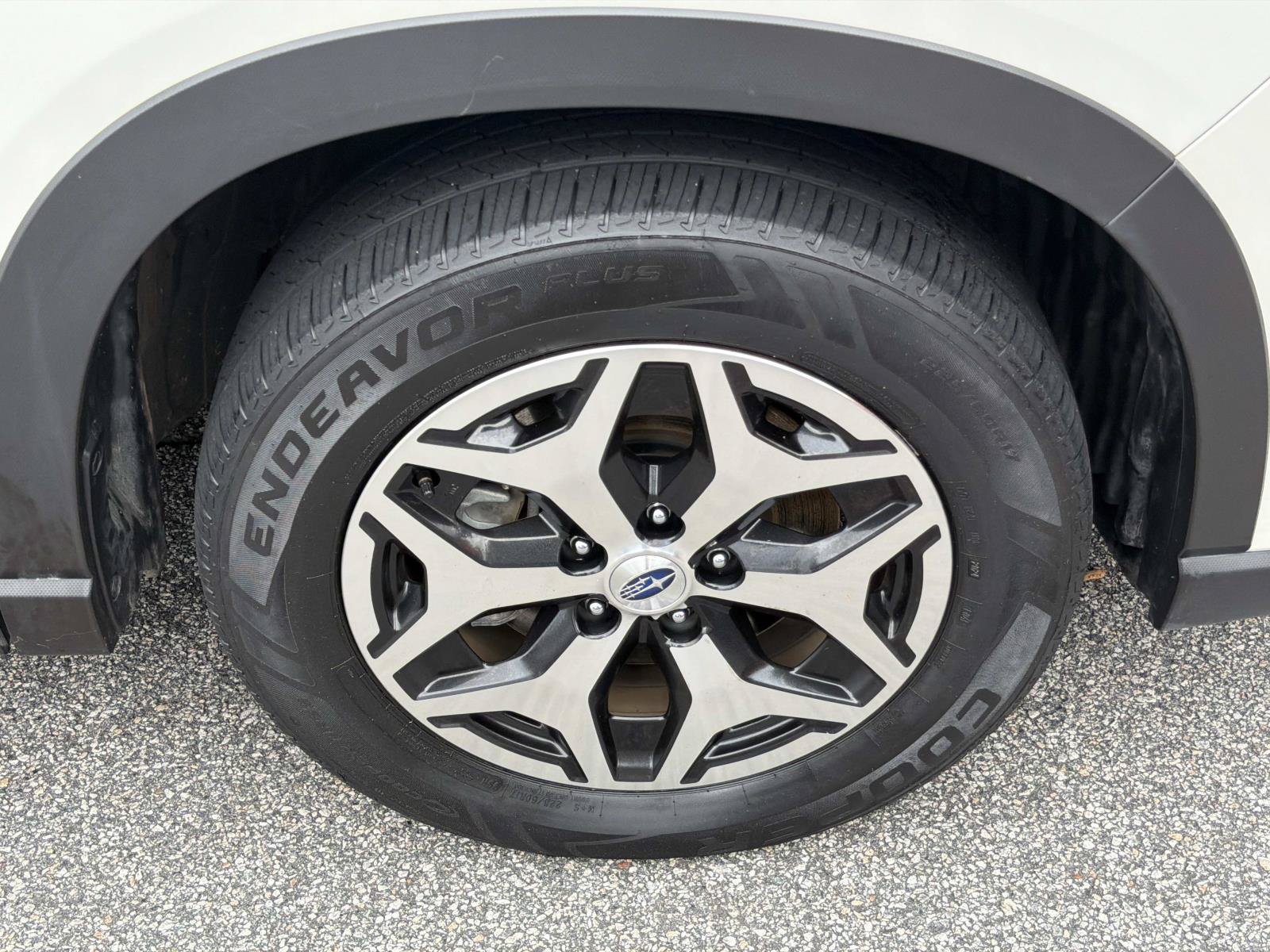 Used 2023 Subaru Forester Premium AWD/4WD image 13