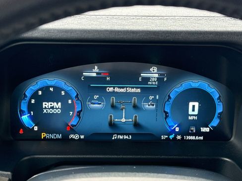 Used 2025 Ford Bronco Outer Banks image 17