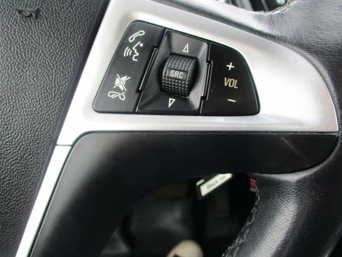 Used 2017 Chevrolet Equinox LT w/ Convenience Package image 24