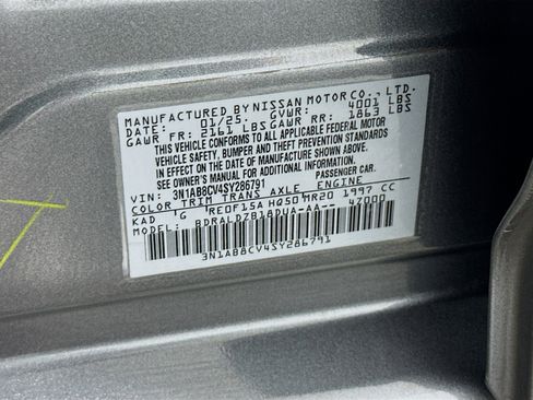 Used 2025 Nissan Sentra SV FWD image 12