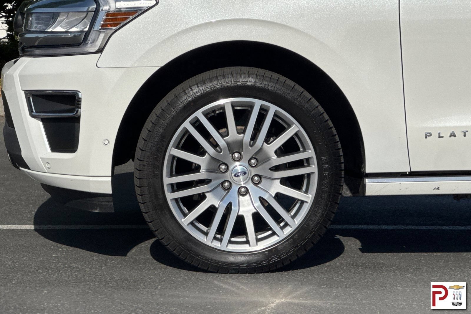 Used 2024 Ford Expedition Platinum AWD/4WD image 36