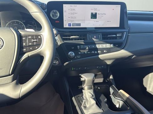 New 2025 Lexus ES 350 350 image 12