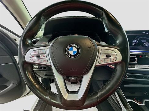 Used 2019 BMW X7 xDrive50i w/ Premium Package image 12