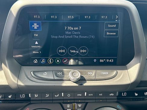 Used 2019 Chevrolet Camaro LT RWD image 26