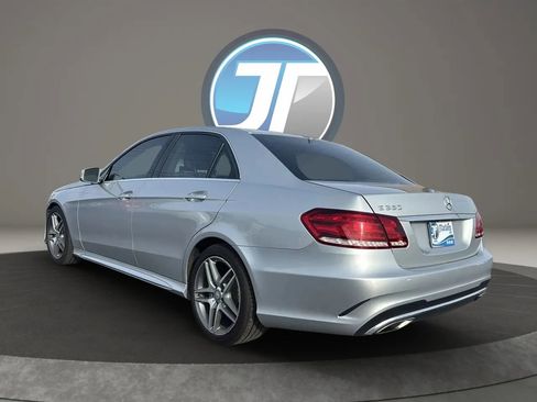 Used 2014 Mercedes-Benz E 350 Sedan image 22