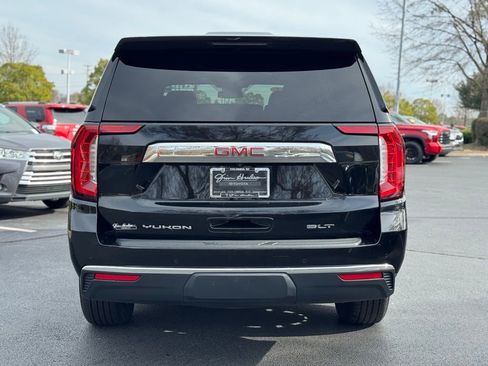 Used 2023 GMC Yukon SLT image 11