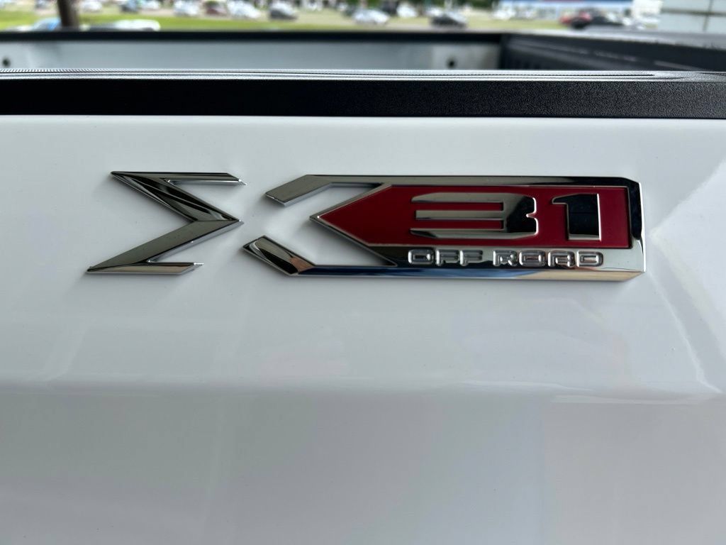 Certified 2025 GMC Sierra 1500 Elevation w/ X31 Off-Road Package AWD/4WD image 27