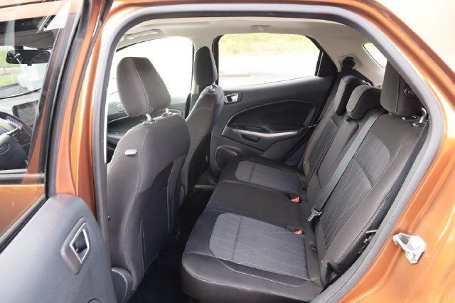 Used 2018 Ford EcoSport SE w/ SE Convenience Package FWD image 9