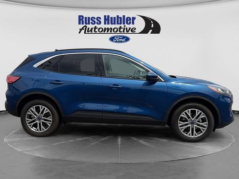 Used 2022 Ford Escape SEL w/ Technology Package AWD/4WD image 8