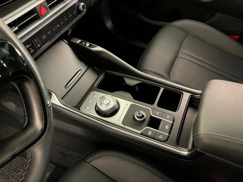 Certified 2026 Kia Sorento EX w/ EX Premium Package FWD image 18