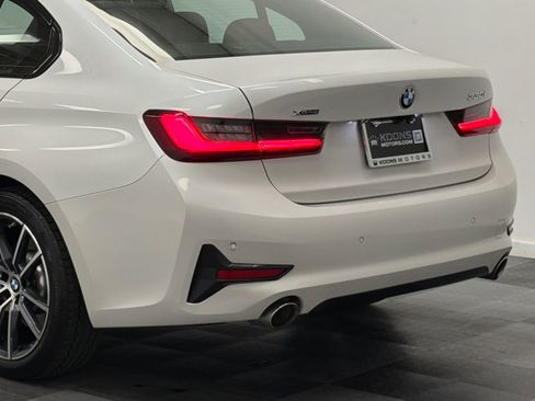 Used 2022 BMW 330i xDrive Sedan w/ Driving Assistance Package AWD/4WD image 7