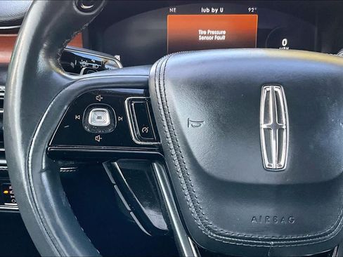 Used 2021 Lincoln Aviator Reserve w/ Elements Package Plus RWD image 23