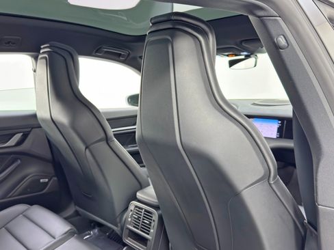 Used 2021 Porsche Taycan 4 Cross Turismo w/ Premium Package image 36