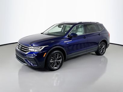 Certified 2023 Volkswagen Tiguan SE w/ Panoramic Sunroof Package