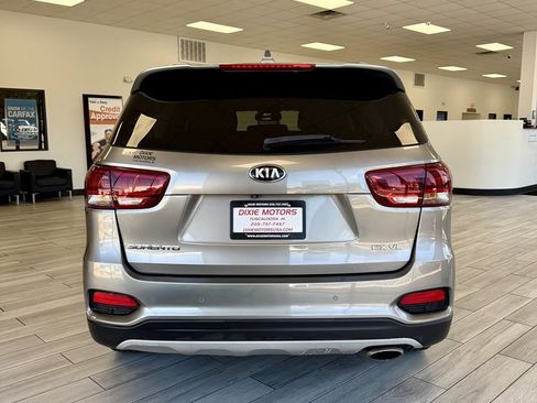 Used 2019 Kia Sorento EX FWD image 8