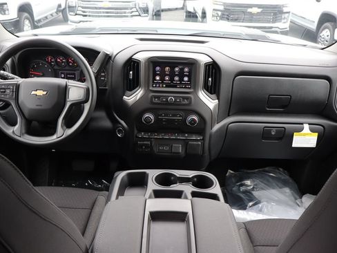 New 2026 Chevrolet Silverado 2500 Custom w/ Custom Value Package AWD/4WD image 16