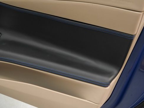 Certified 2021 Ferrari 812 GTS Base image 29