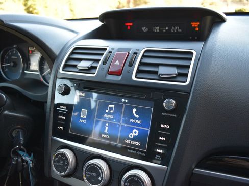 Used 2017 Subaru Crosstrek 2.0i Limited w/ Popular Package #1 image 21