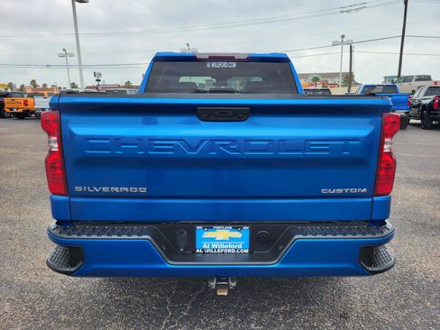 Used 2023 Chevrolet Silverado 1500 Custom AWD/4WD image 4