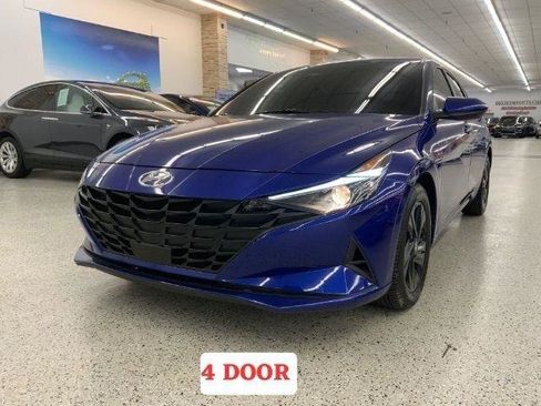 Used 2023 Hyundai Elantra SEL FWD image 1