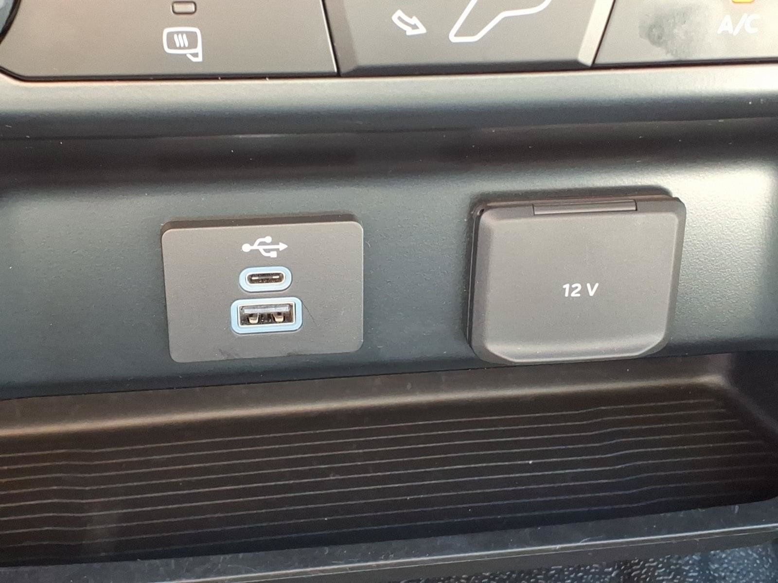 Used 2024 Ford F250 XL RWD image 17