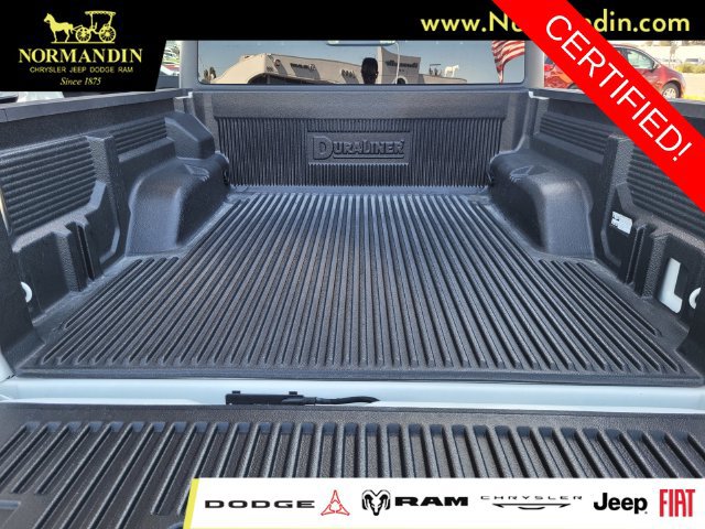Certified 2026 Jeep Gladiator Mojave AWD/4WD image 19