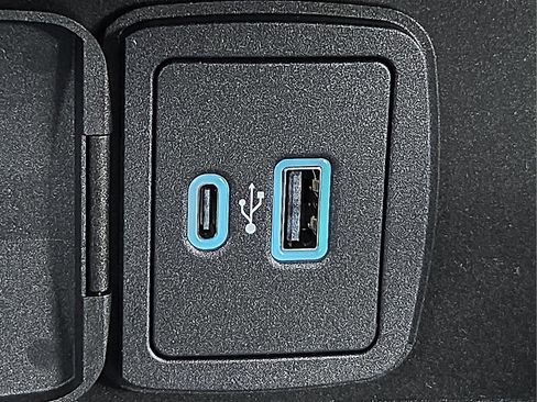 Certified 2023 Ford Bronco Wildtrak image 18