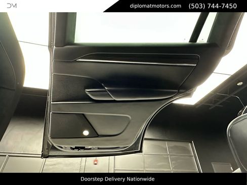 Used 2024 Tesla Model X image 26