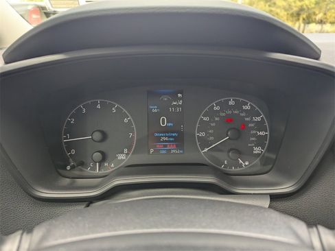 Used 2025 Toyota Corolla LE image 31