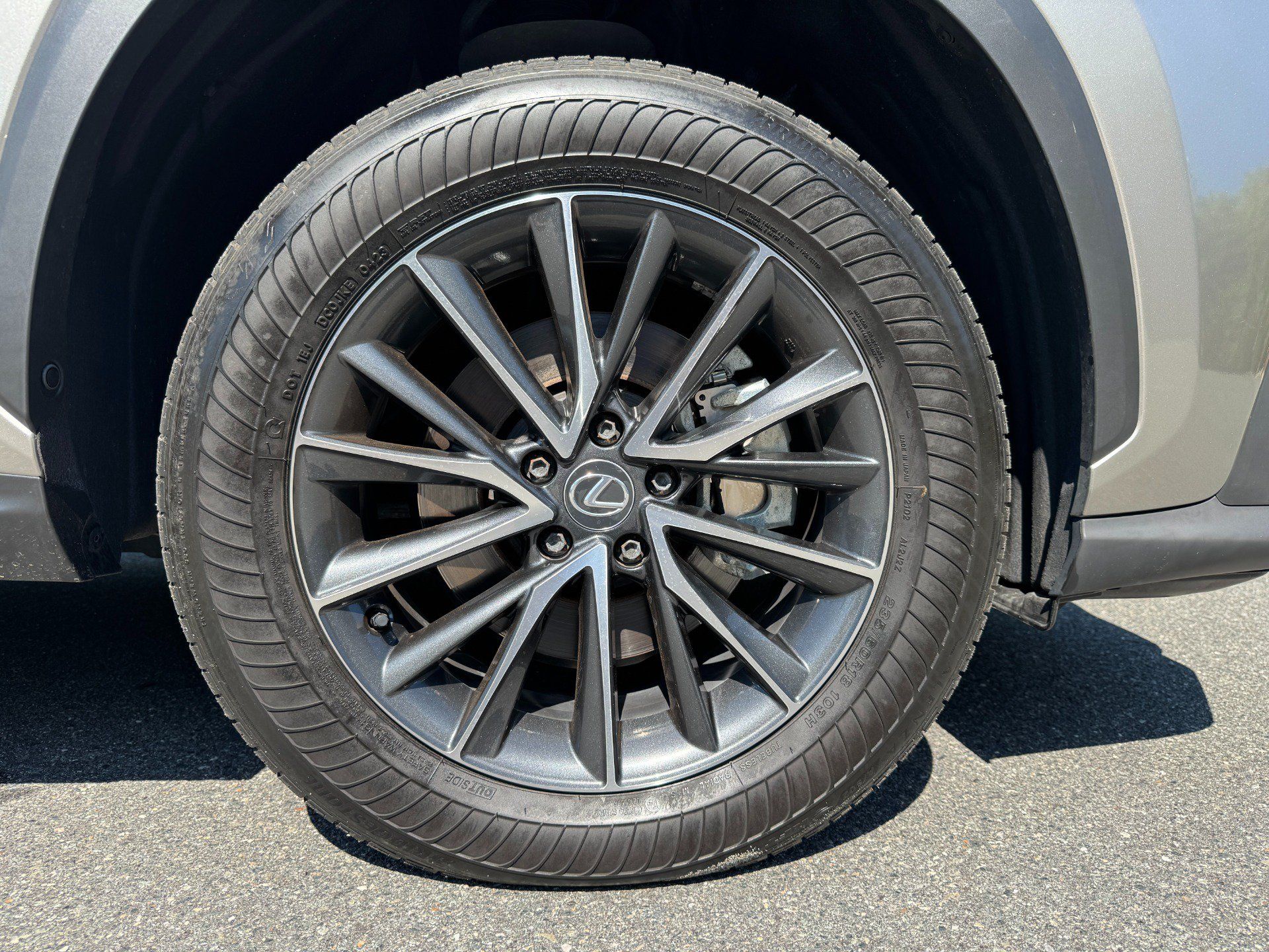 Used 2024 Lexus NX 250 FWD w/ Towing Package (2000 Lbs) image 75