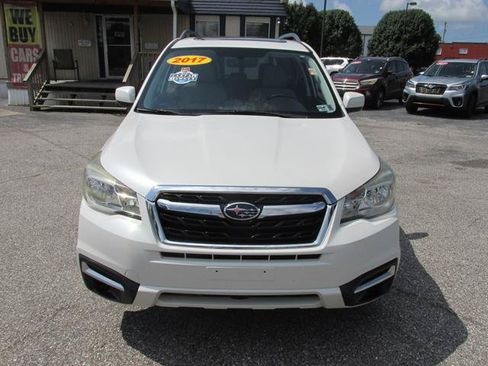 Used 2017 Subaru Forester 2.5i Premium w/ Protection Package #1 AWD/4WD image 2