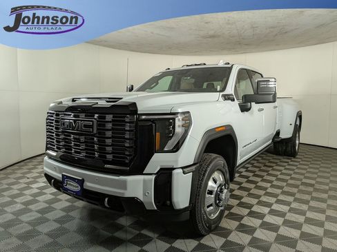 New 2026 GMC Sierra 3500 Denali Ultimate image 1