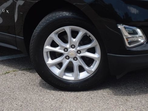 Used 2019 Chevrolet Equinox LT FWD image 29