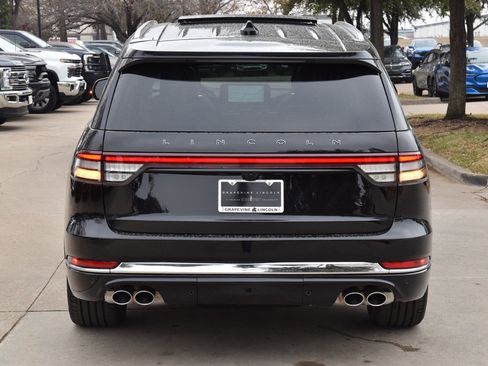 New 2026 Lincoln Aviator Black Label w/ Dynamic Handling Package image 15