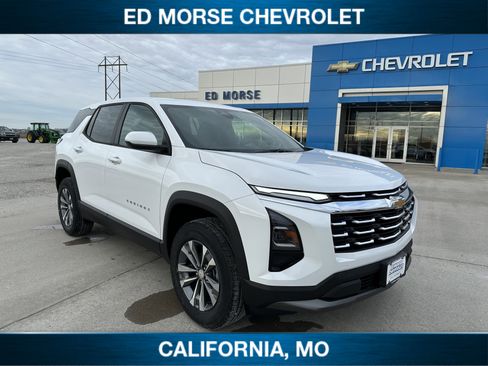 New 2026 Chevrolet Equinox LT image 1