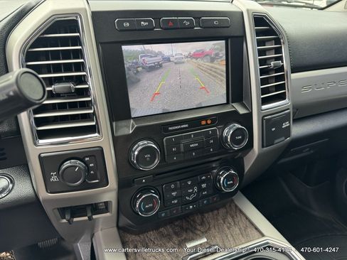 Used 2017 Ford F250 Lariat w/ Lariat Ultimate Package AWD/4WD image 27