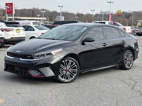 Used 2024 Kia Forte GT w/ GT2 Package image 2