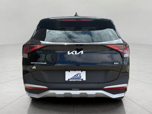 Used 2025 Kia Sportage LX image 10