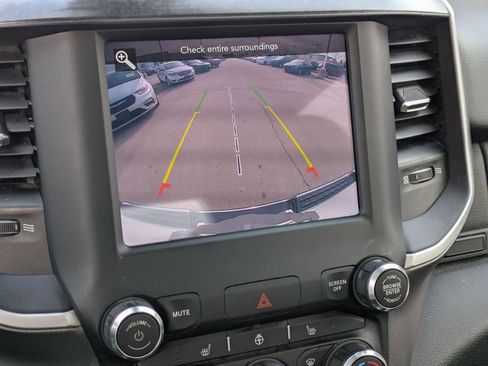 Used 2020 RAM 1500 Big Horn AWD/4WD image 26