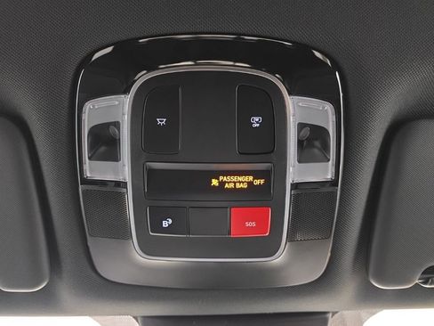 Used 2025 Hyundai Santa Cruz XRT image 40