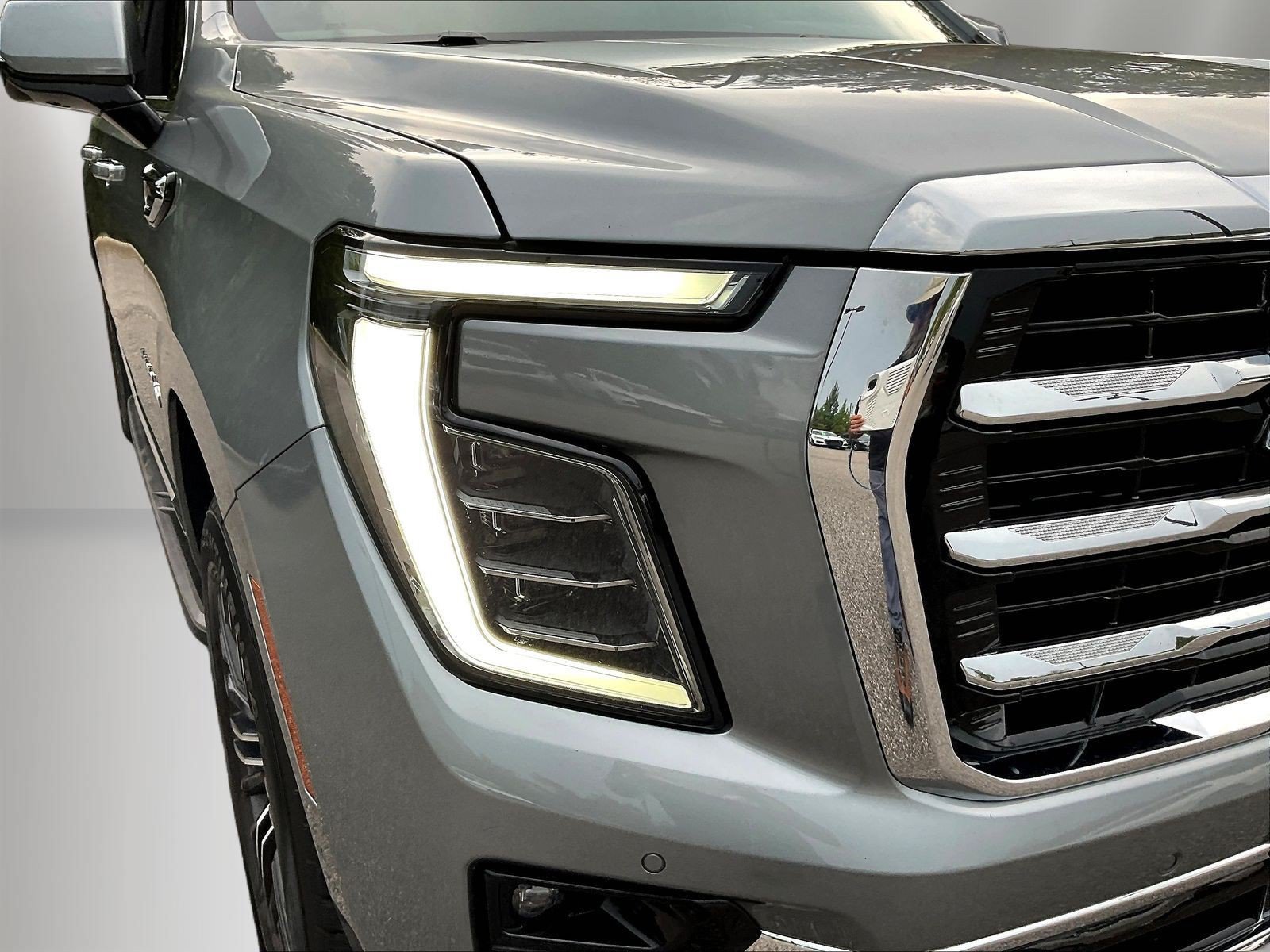 Used 2025 GMC Yukon XL Elevation w/ LPO, Floor Liner Package AWD/4WD image 33