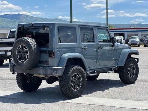 Used 2017 Jeep Wrangler Unlimited Rubicon AWD/4WD image 7