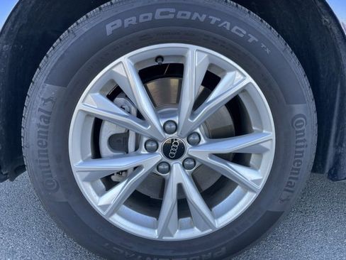 Certified 2025 Audi Q3 2.0T Premium Plus w/ Premium Plus Package image 5